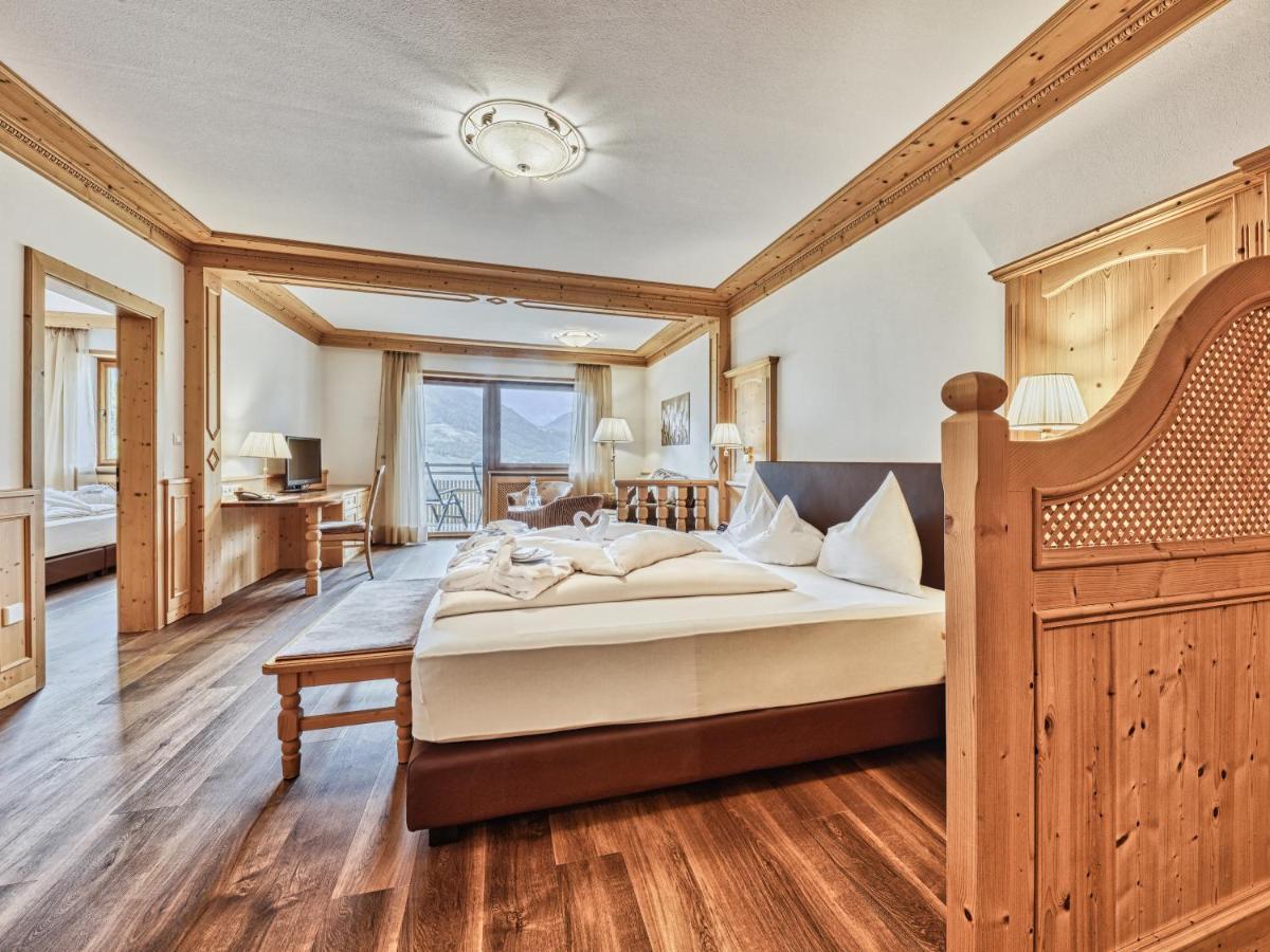 Hotel Traubenheim Tirolo Eksteriør billede