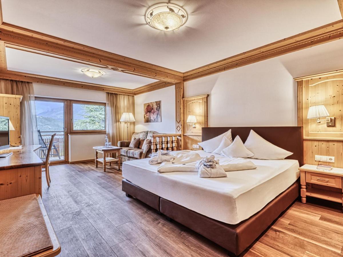 Hotel Traubenheim Tirolo Eksteriør billede