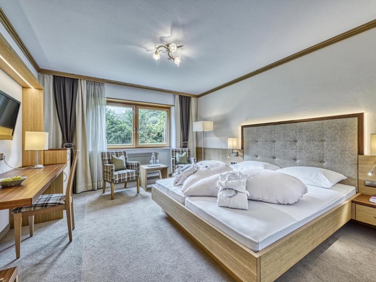Hotel Traubenheim Tirolo Eksteriør billede